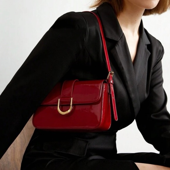 Burgundy / maroon / dark red / wine color adjustable patent gold buckle bag - Picture 10 of 15